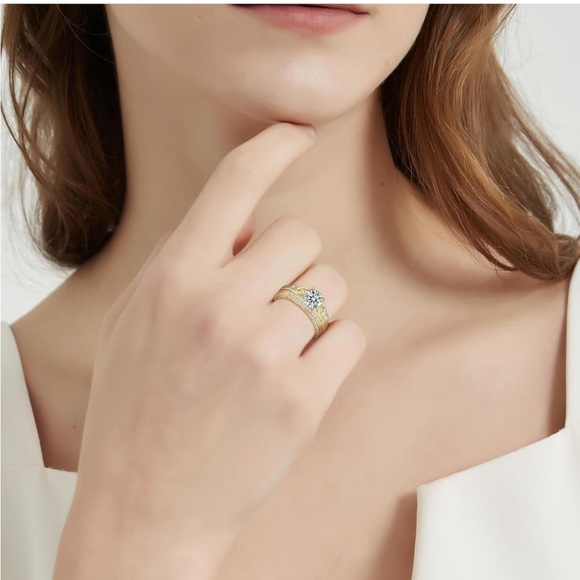 10k Love Trinity Celtic Knots Wedding Engagement Ring Set - Picture 4 of 10